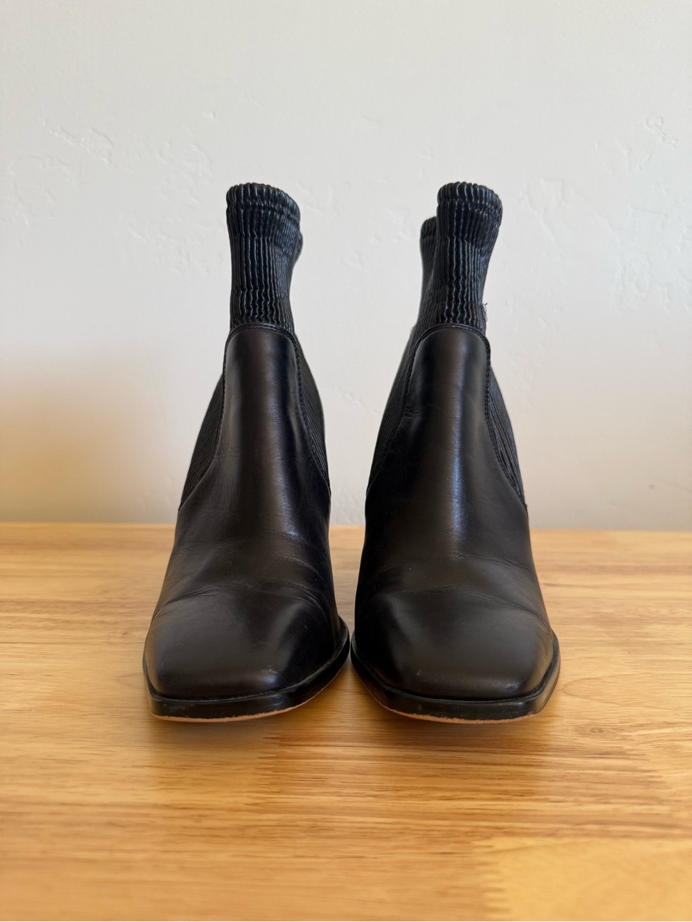 Vince Camuto Black Leather Sock Booties EU 38 Block Heel Ankle Boots - Picture 2 of 9